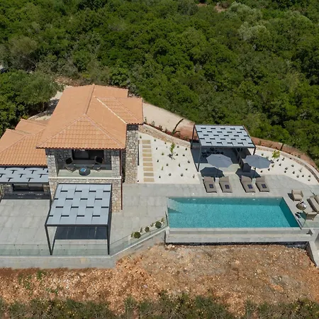 Chi - Yagi Villa *
