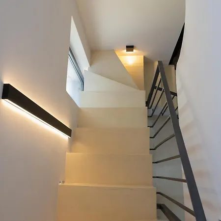 Chi - Yagi Villa *